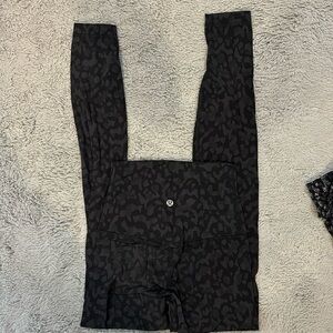 Lululemon leggings
